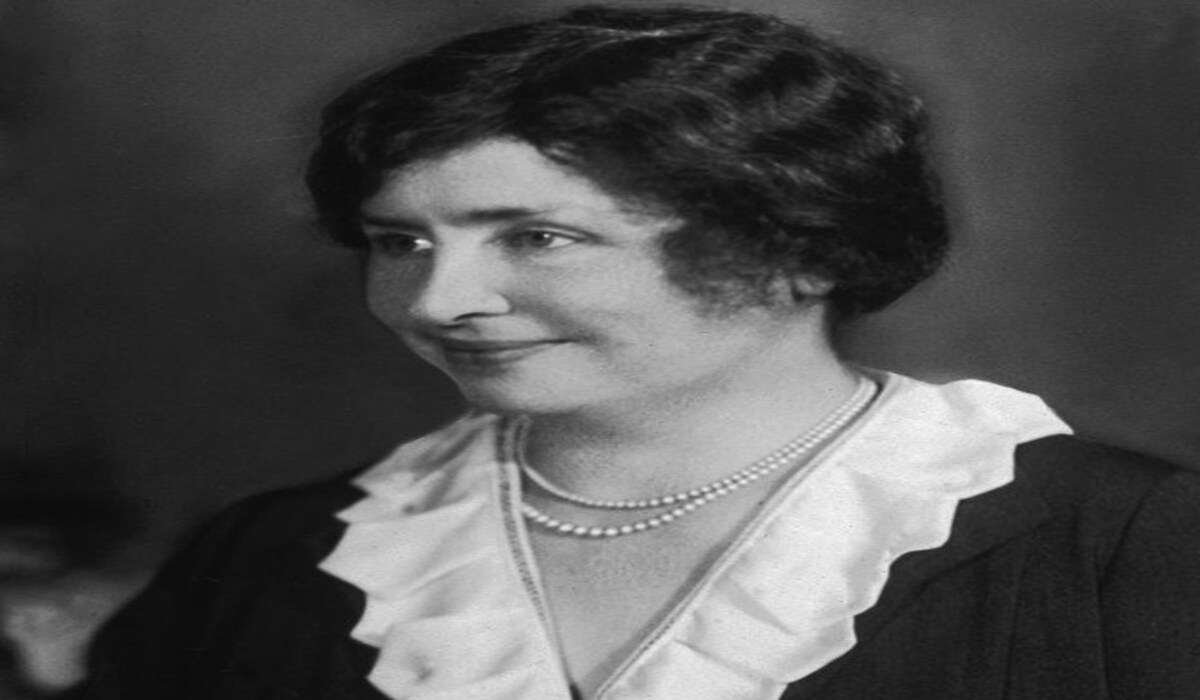 Helen Keller: विद्यार्थियों के लिए श्रेष्ठ और प्रसिद्ध उद्धरण