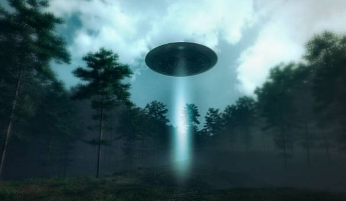 World UFO Day 2024: सबसे अधिक प्राथमिकता वाले 10 US राज्यों में UFO घटनाओं की रिपोर्ट