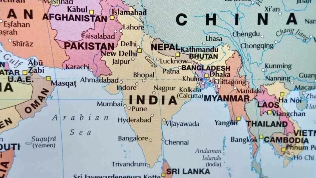 भारत क्यों है उत्तरी और पूर्वी गोलार्ध में जानिए इसकी खास भौगोलिक महत्वता